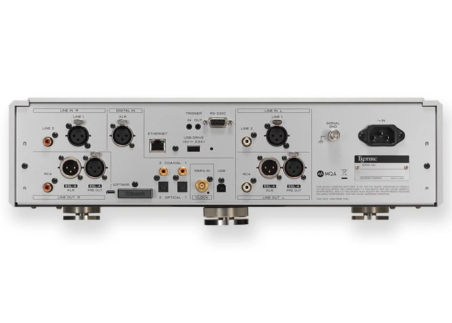 Esoteric N-05XD Streaming DAC