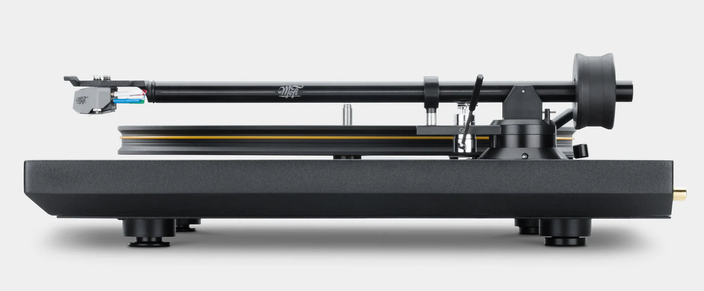 MoFi Electronics StudioDeck Turntable