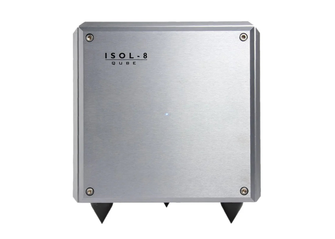 ISOL-8 QUBE VHC 旗艦發電站 (大功率專用) 4插座