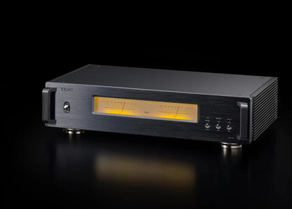 TEAC AP-701 Stereo Power Amplifier