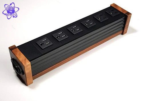 Swisscables Reference Power Bar 美式電源排插 (6位)